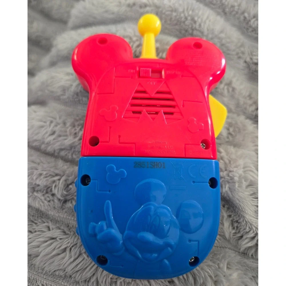 Disney Mickey Mouse Funhouse Chat with Me Cell Phone Toy Just Play Red Blue
